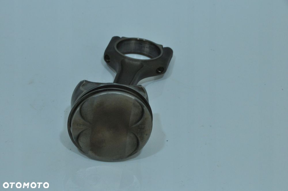 Bmw E83 Tłok Korbowód N46 (N46B20B) Nominał - 4