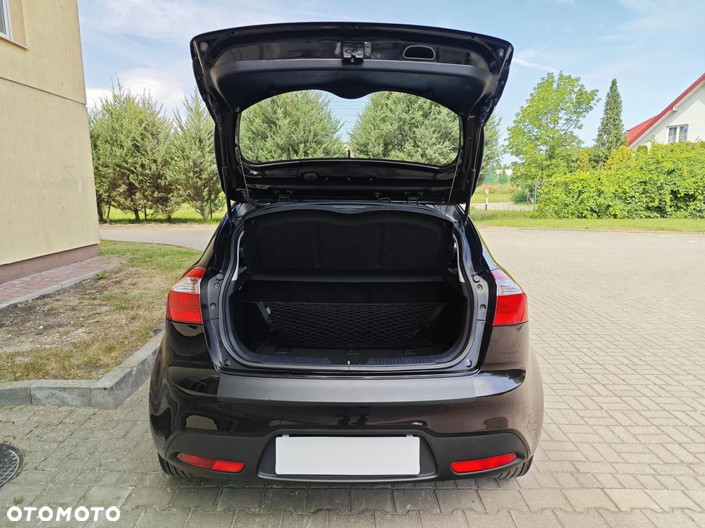 Kia Rio 1.4 Edition 7 - 15