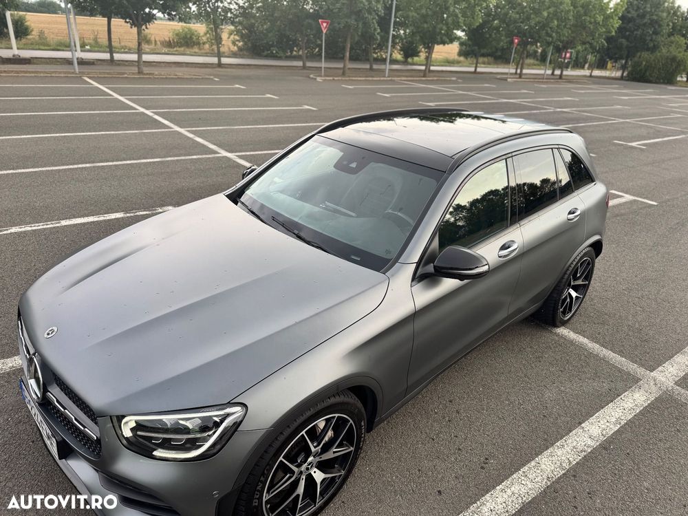 Mercedes-Benz GLC 300 d 4MATIC - 8