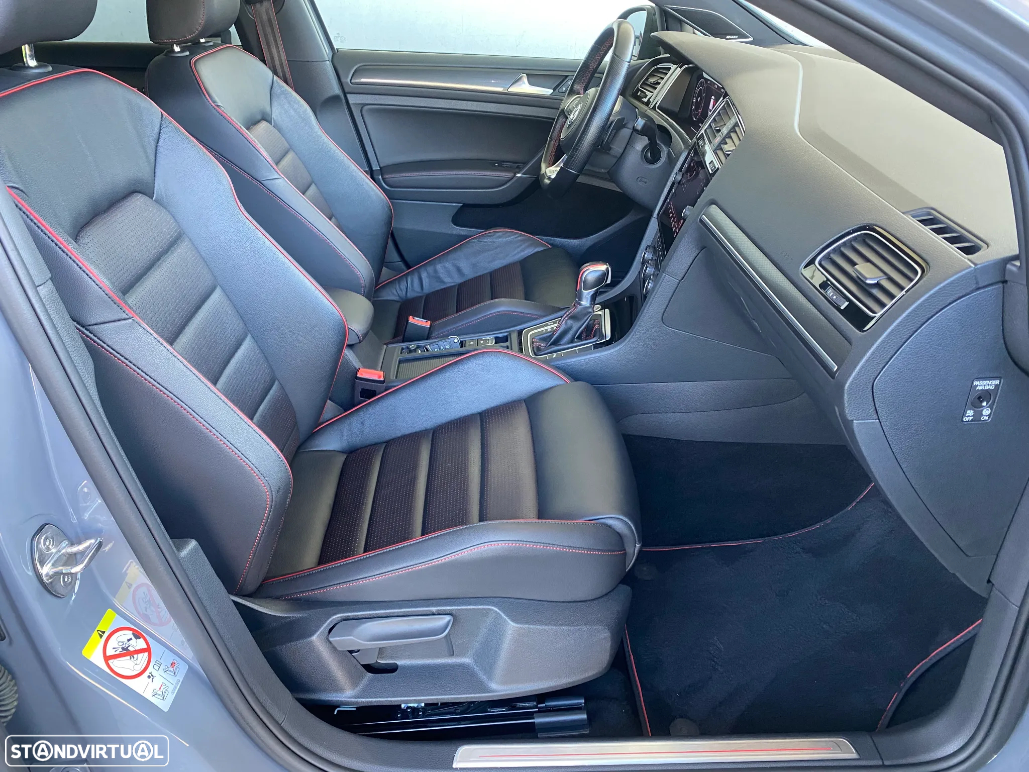 VW Golf 2.0 TSI GTi TCR DSG - 19