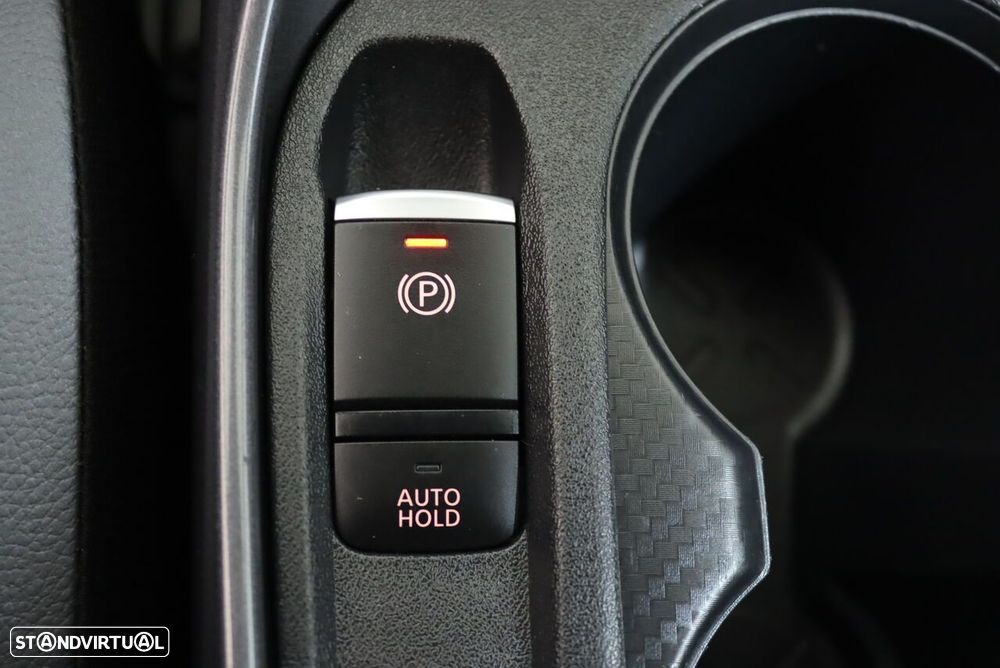 Nissan Juke 1.0 DIG-T N-Connecta DCT - 27