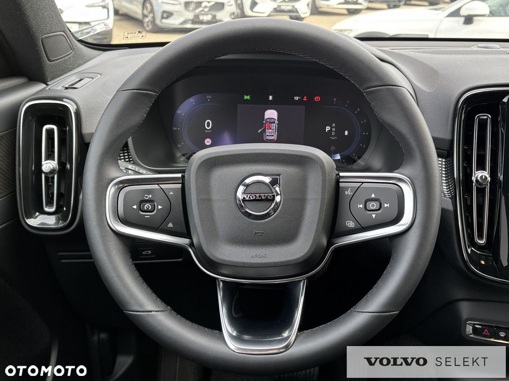 Volvo XC 40 - 12