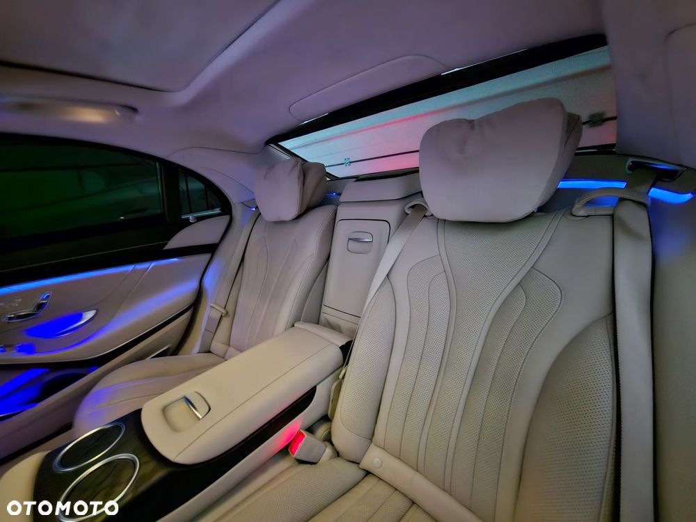 Mercedes-Benz Klasa S 560 4-Matic L 9G-TRONIC - 15