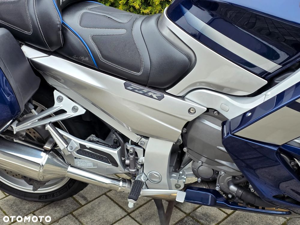 Yamaha FJR - 10