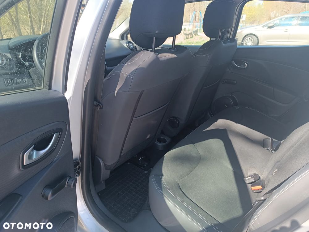 Renault Clio (Energy) dCi 90 Start & Stop INTENS - 8