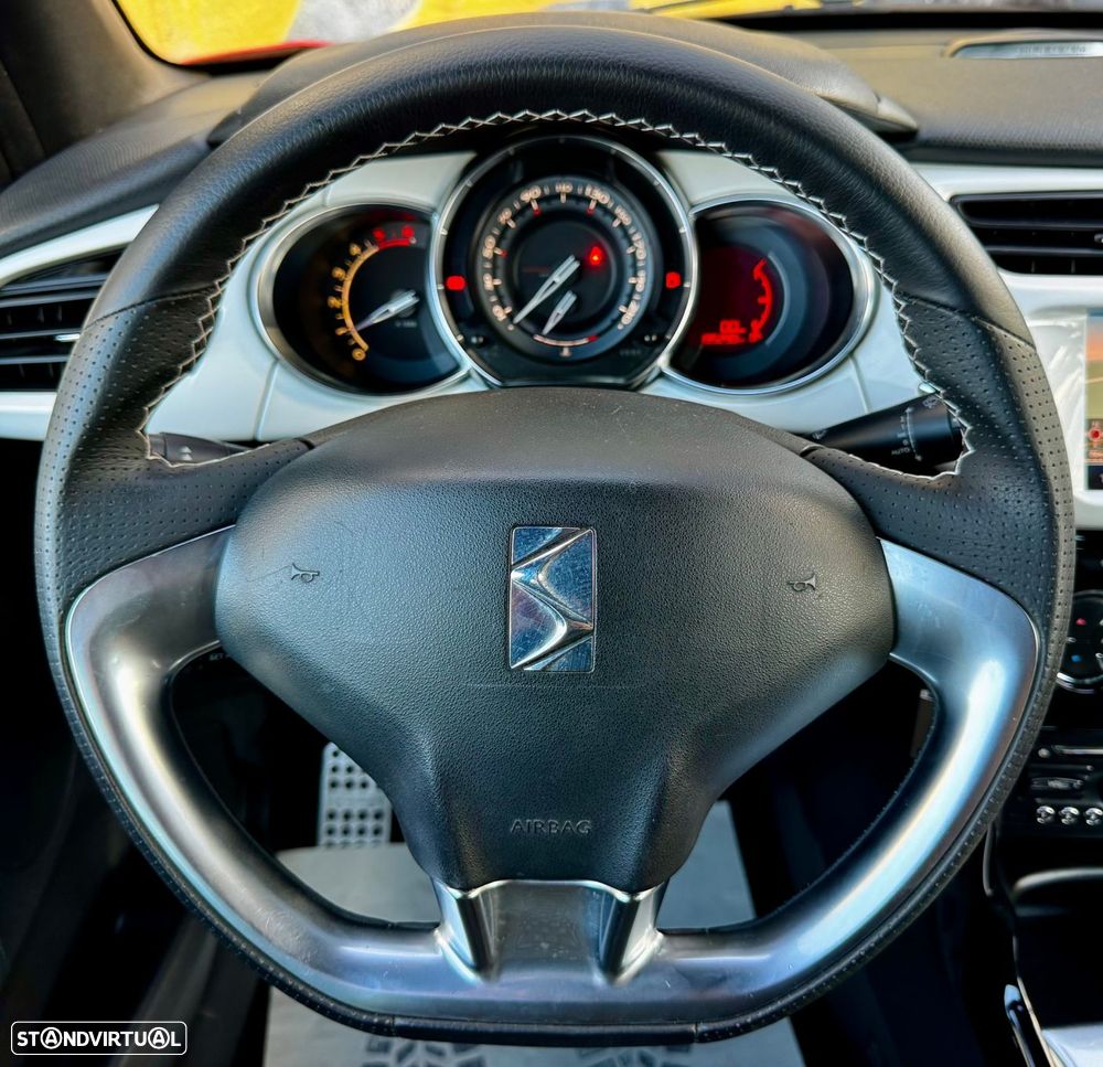 Citroën DS3 1.6 HDi Airdream Sport Chic - 12