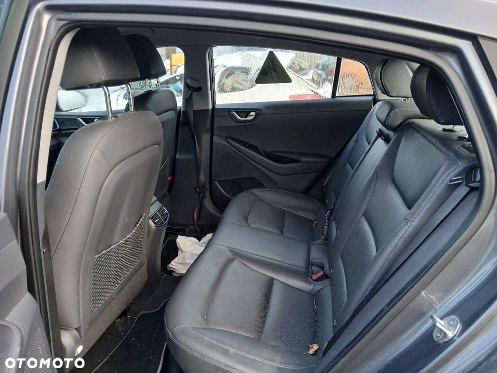 Hyundai IONIQ Plug-in hybrid Premium - 16
