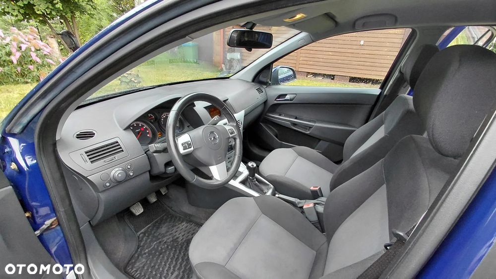 Opel Astra 1.6 - 7