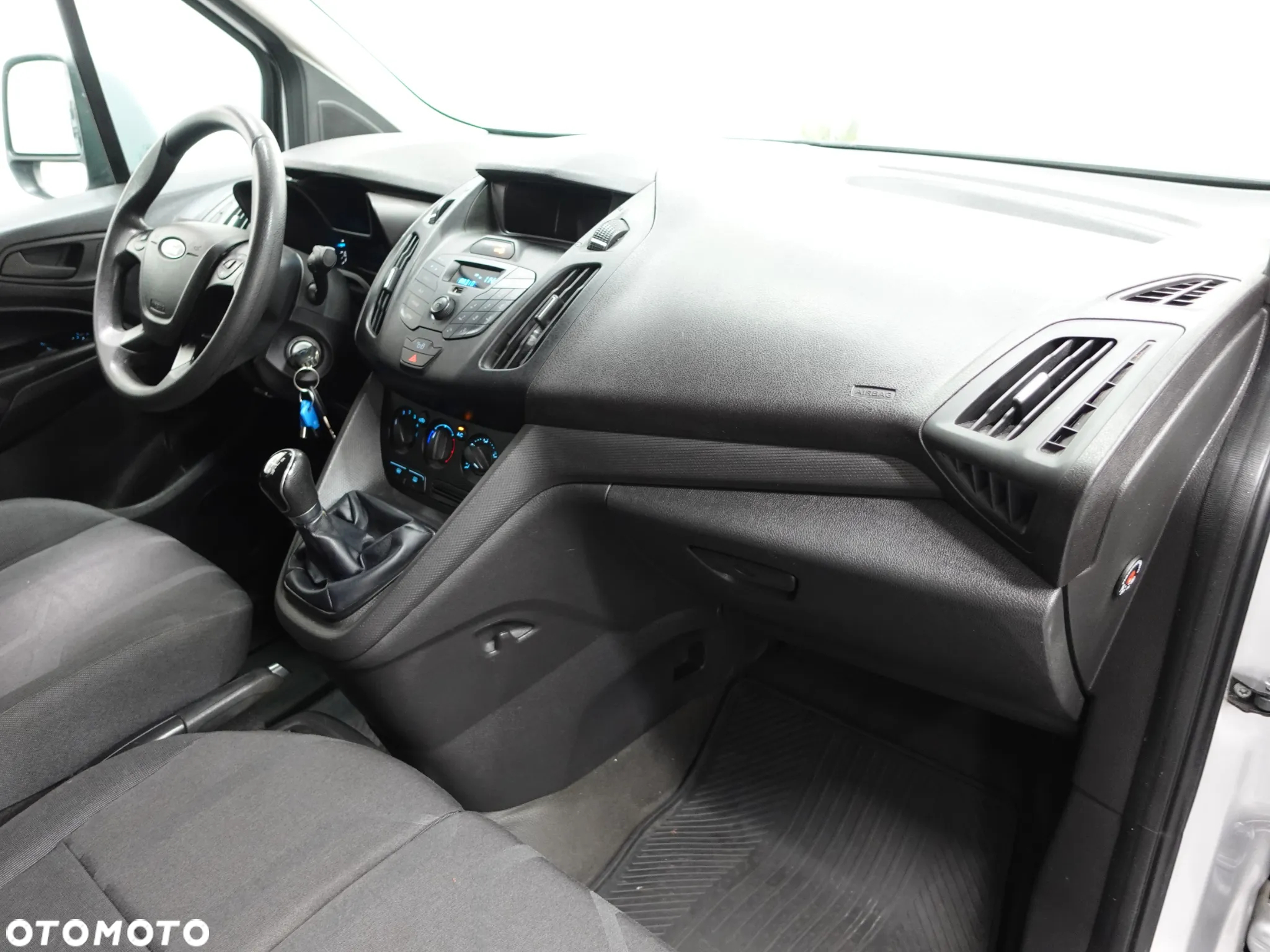 Ford Transit Connect - 29