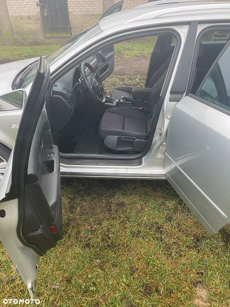 Audi A4 Avant 2 - 10