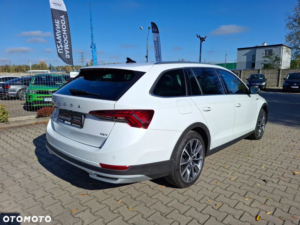 Skoda Octavia 2.0 TDI DSG 4x4 Scout - 38