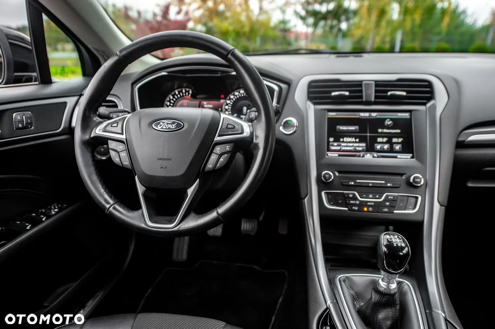 Ford Mondeo Turnier 2.0 TDCi Start-Stopp Titanium - 24