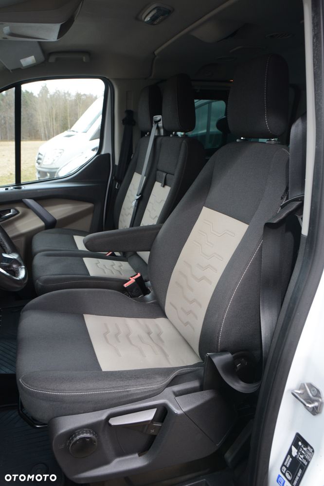 Ford Transit Custom - 12