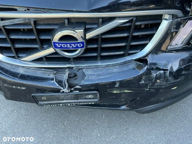 Volvo XC 60 T6 AWD Momentum - 4