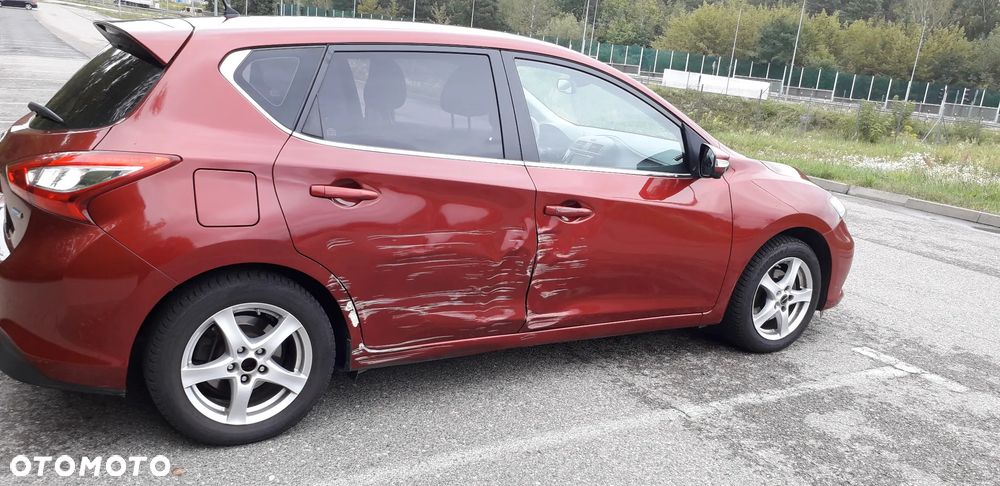 Nissan Pulsar 1.5 dCi Tekna EU6 - 4