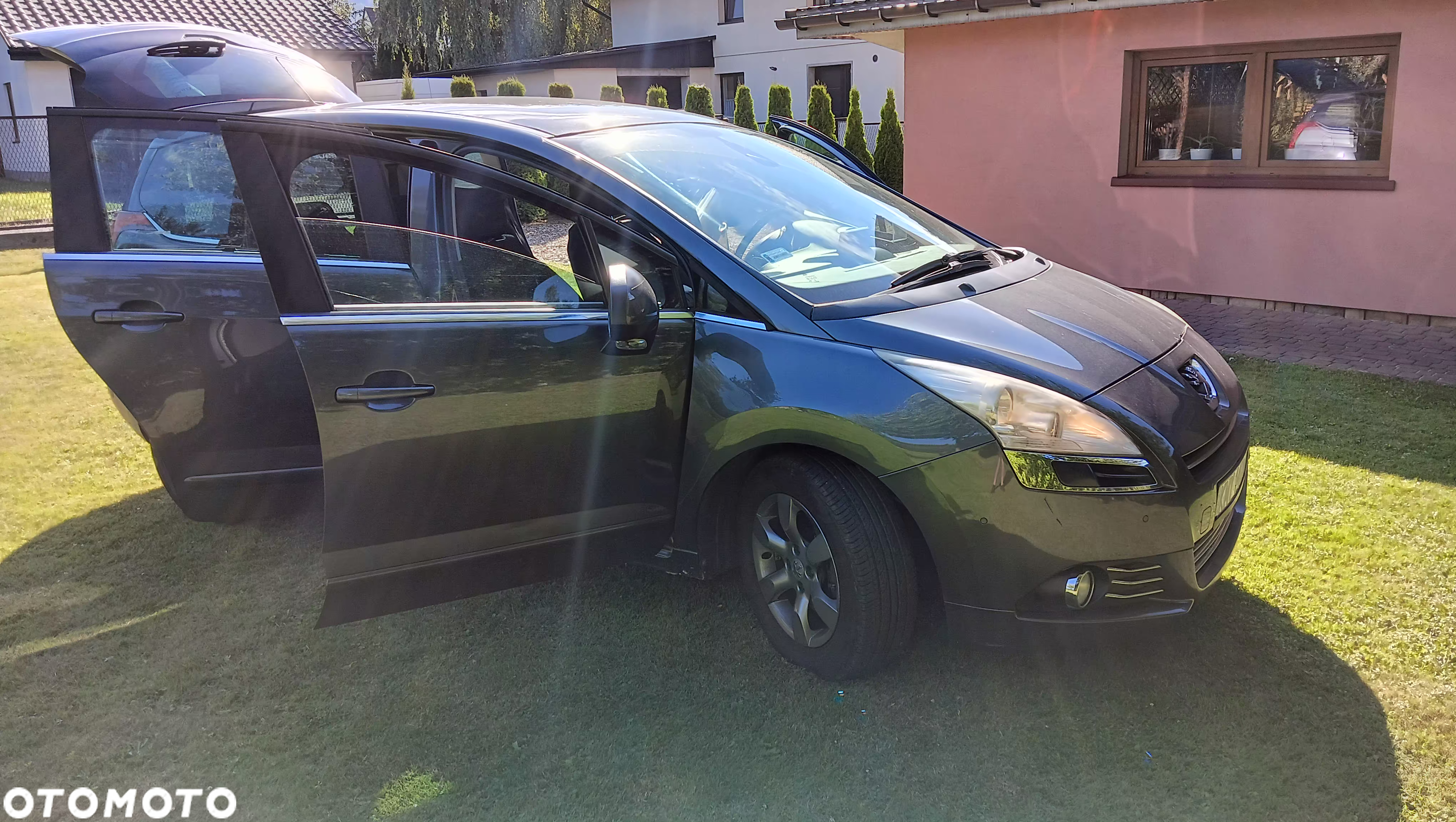 Peugeot 5008 - 16