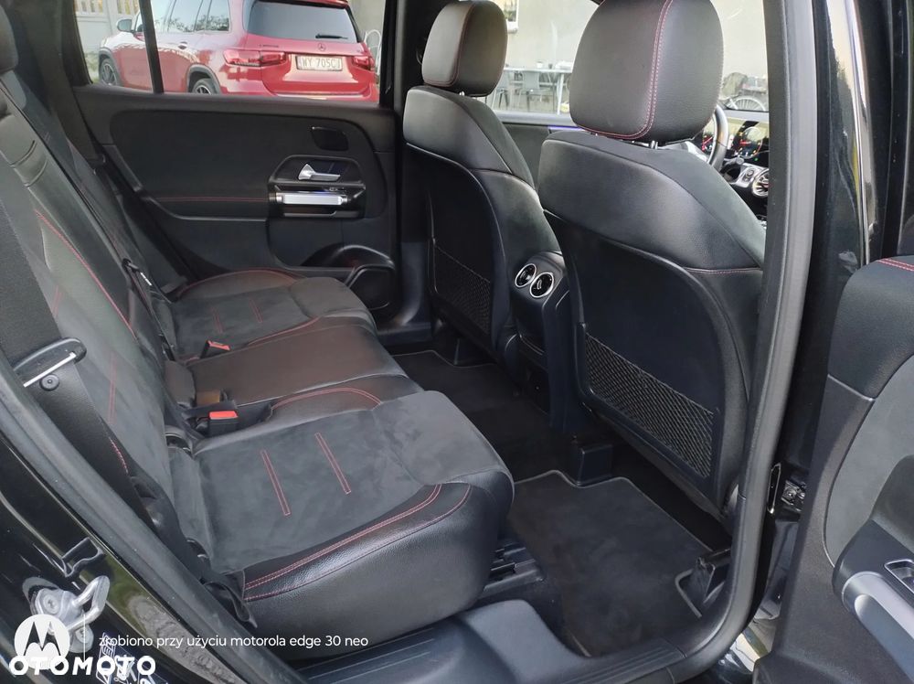 Mercedes-Benz GLB 200 d 4-Matic AMG Line 8G-DCT - 40