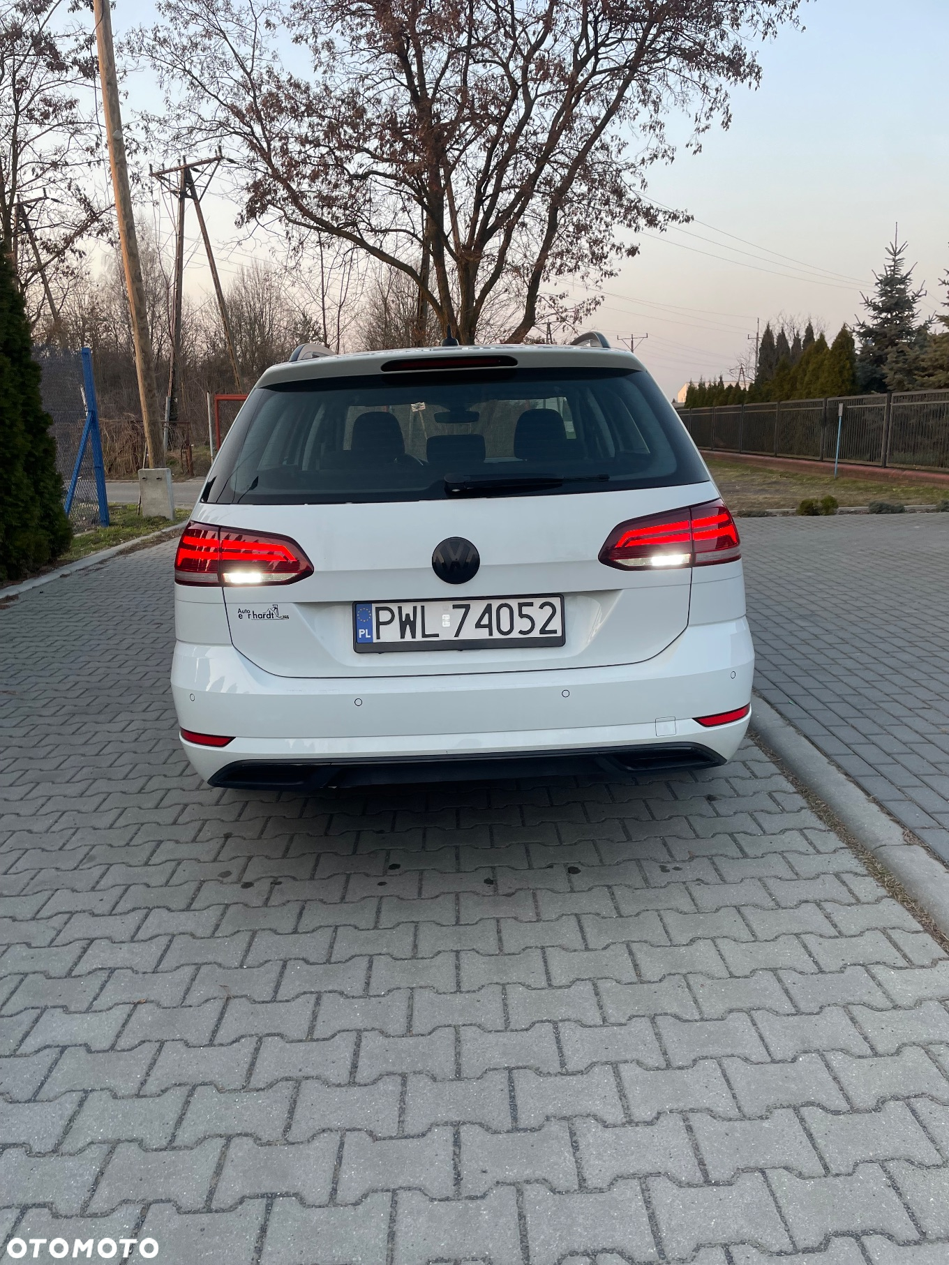 Volkswagen Golf 1.6 TDI BlueMotion Technology Comfortline - 9