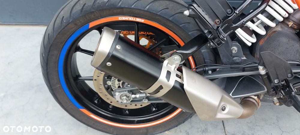 KTM Duke 125 - 33
