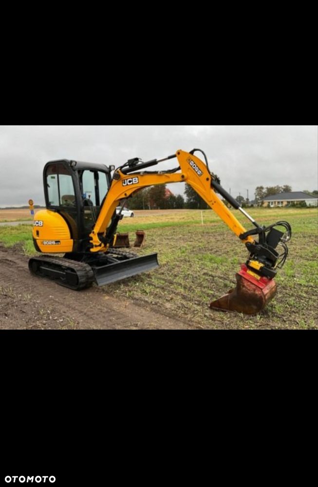 JCB 8026 - 7