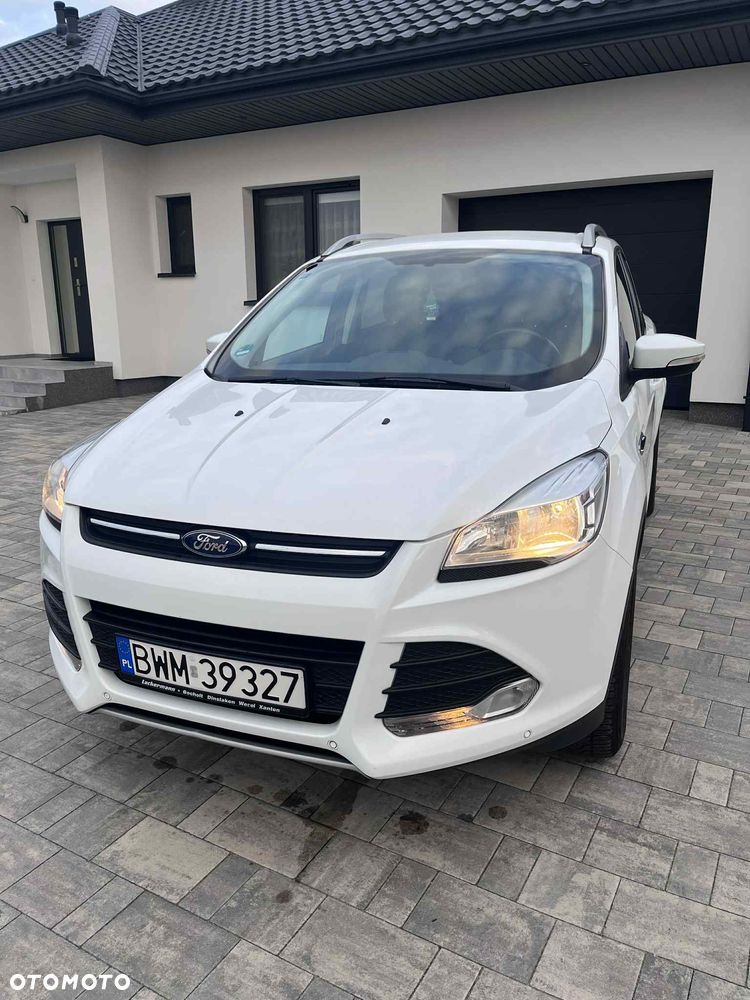 Ford Kuga 1.5 EcoBoost FWD Edition ASS GPF - 4
