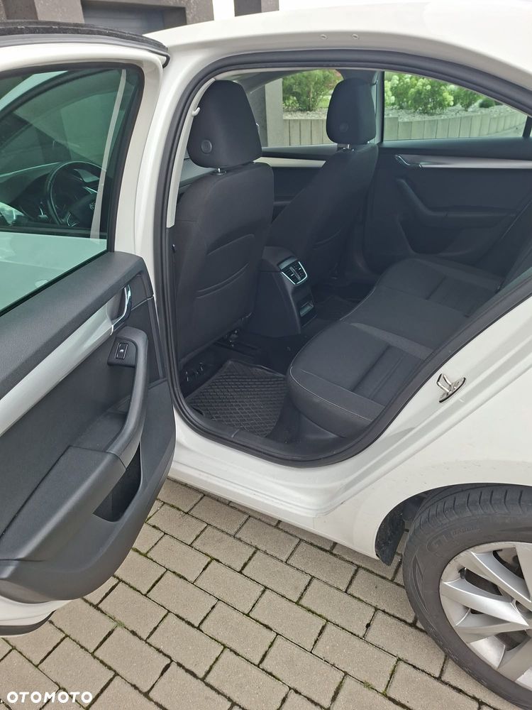 Skoda Octavia - 13