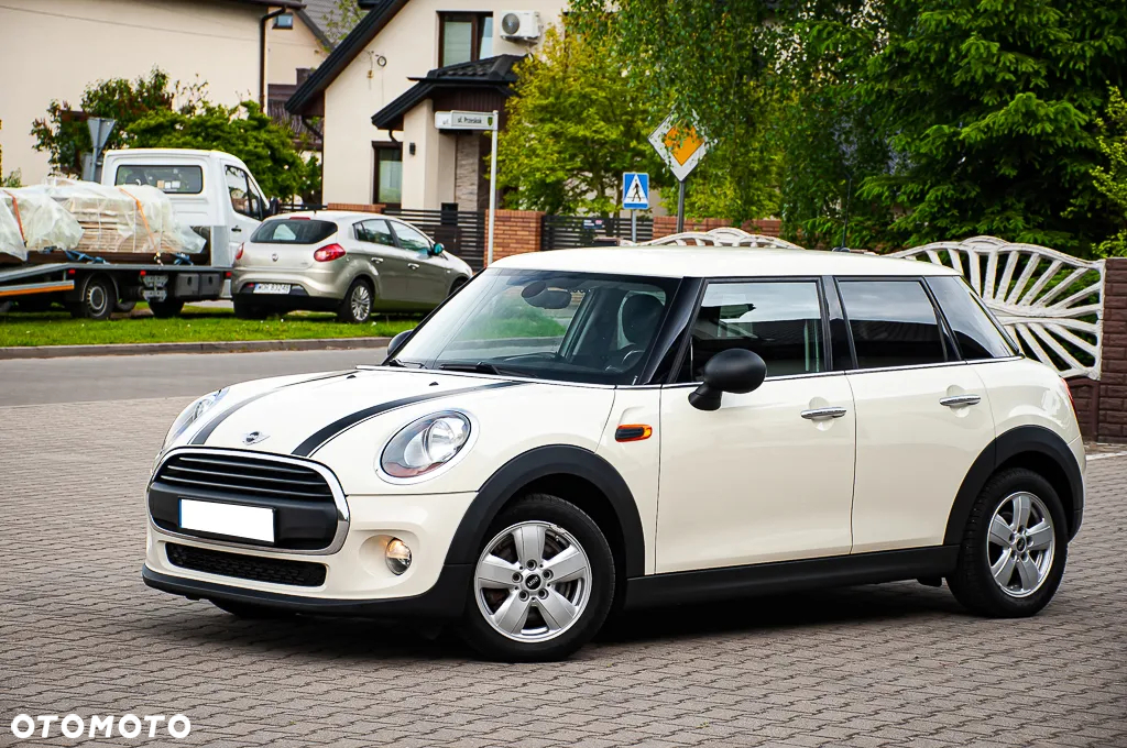 MINI ONE Standard - 10