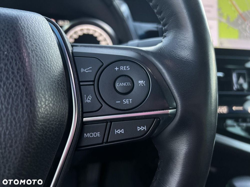 Toyota Camry 2.5 Hybrid Executive CVT - 25