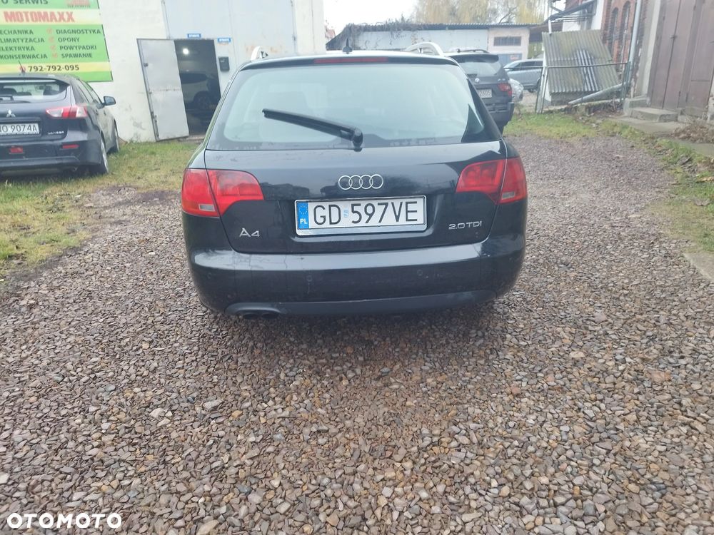 Audi A4 Avant - 15