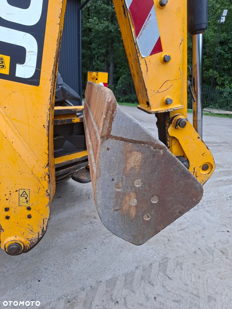 JCB 4 cx - 5