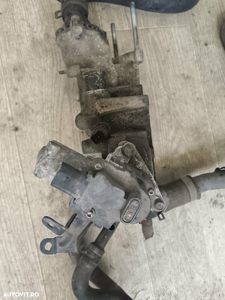 Supapa egr cu corp termostat kia sportage 3, hyundai ix35 2.0 d 2010-2016 28410 2f000 - 4
