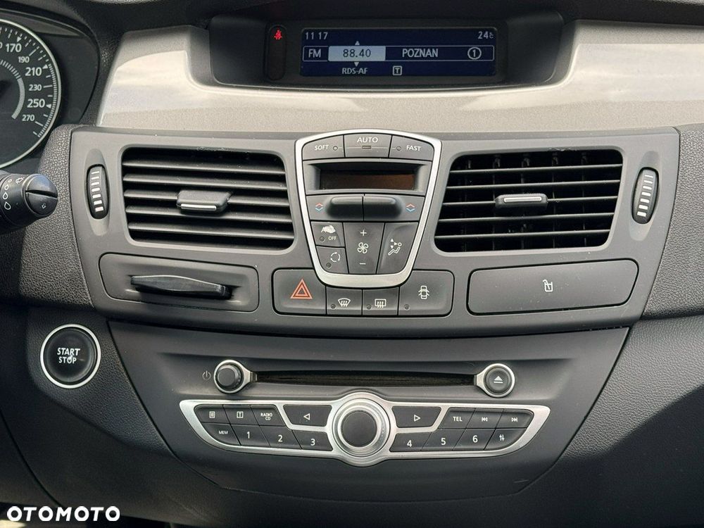 Renault Laguna dCi 110 FAP Limited - 25