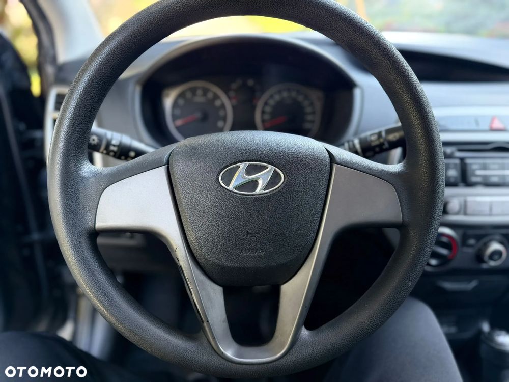 Hyundai i20 1.25 Wersja Jubileuszowa - 25