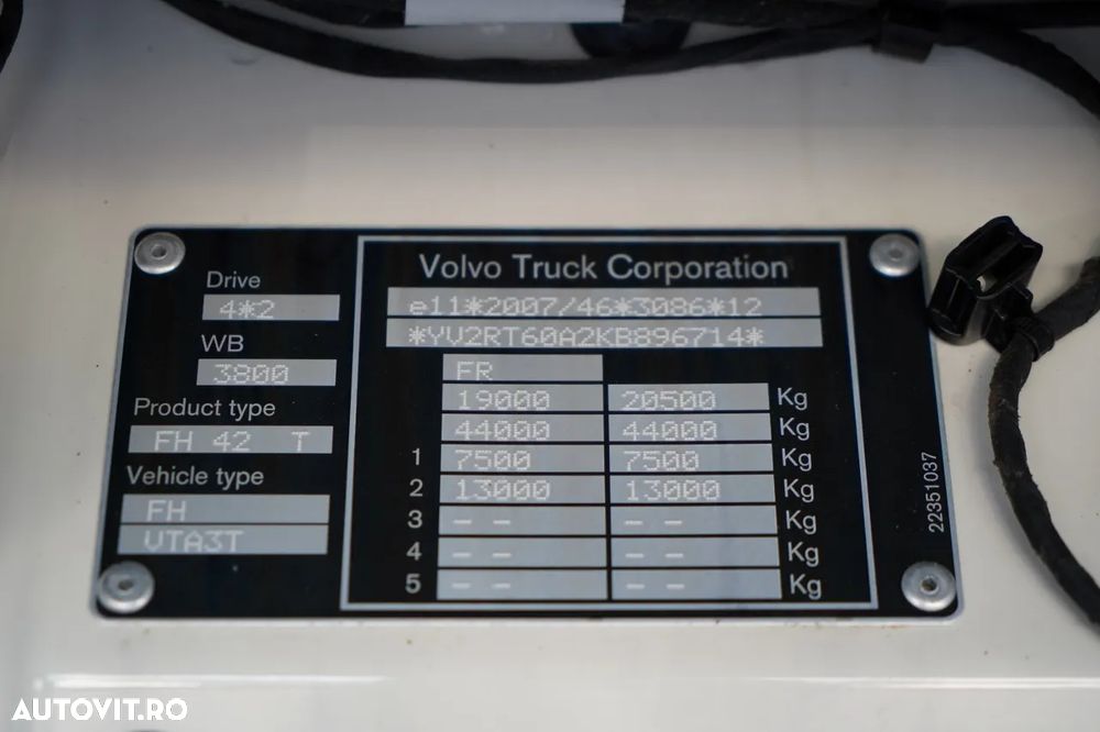Volvo FH 540 / SISTEM HIDRAULIC / I-SHIFT / CABINĂ JOSĂ / ANVELOPE 100% / EURO 6 - 36