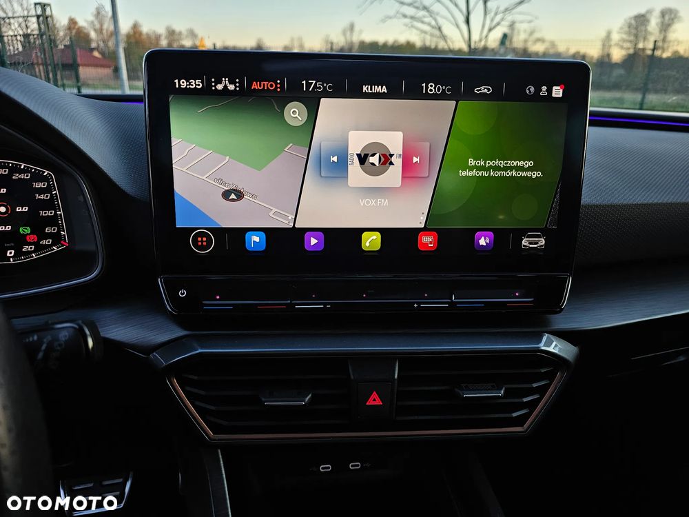 Cupra Leon Sportstourer 2.0 TSI 4Drive DSG VZ CUP - 23