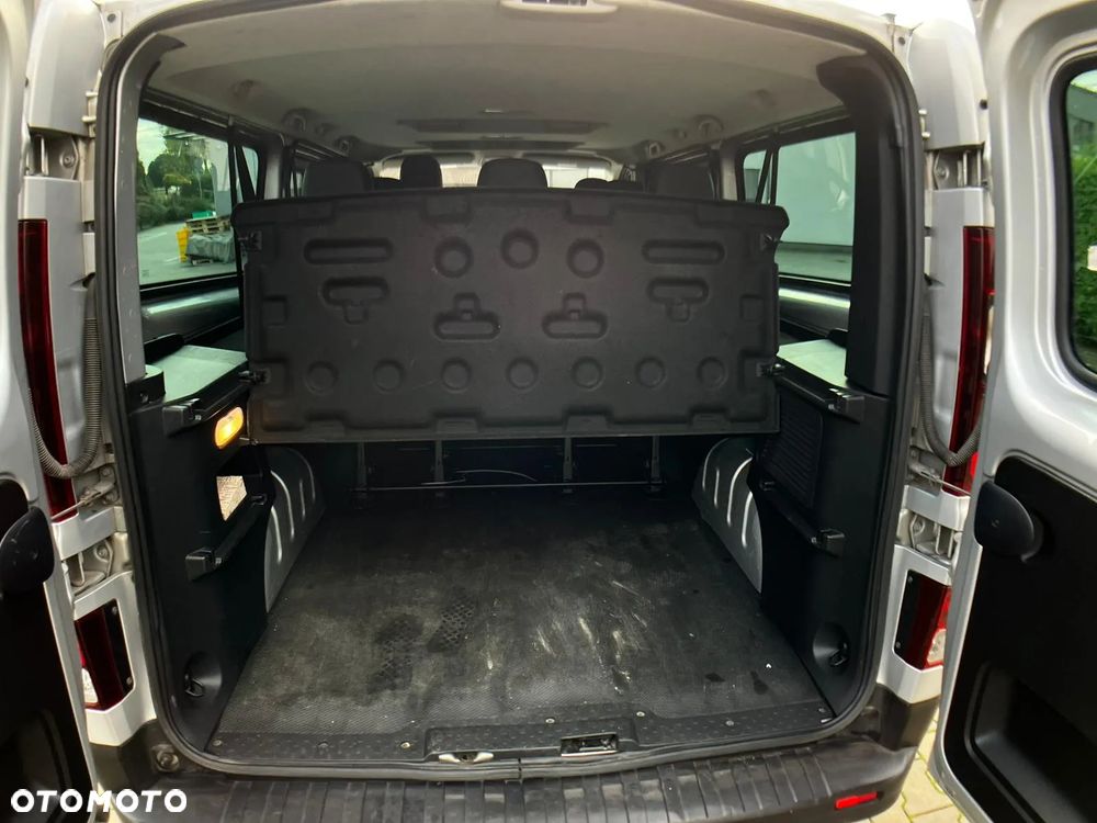 Renault Trafic Grand 2.0 dCi EDC - 27