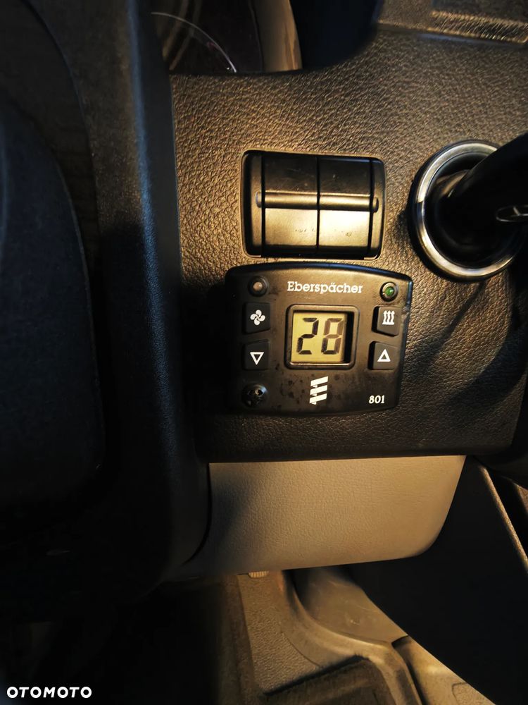 Mercedes-Benz Sprinter - 29