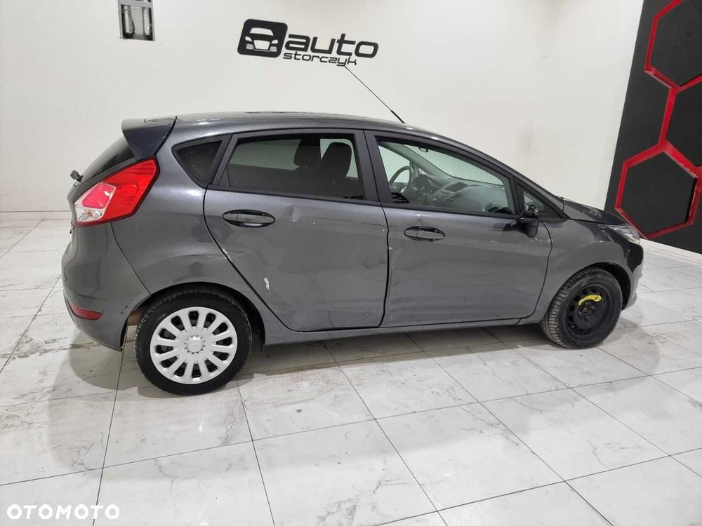 Ford Fiesta - 11