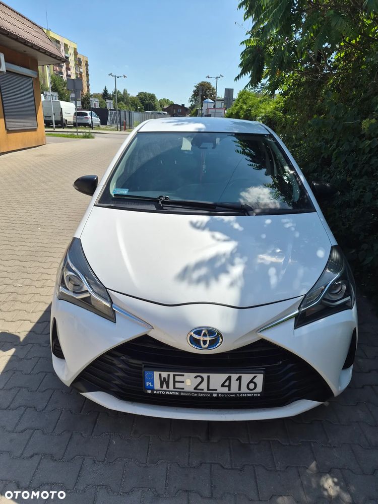 Toyota Yaris - 1