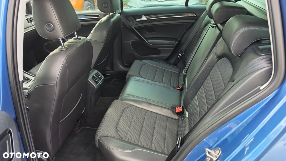 Volkswagen Golf Variant 1.6 TDI DPF BlueMotion Technology DSG MATCH - 15