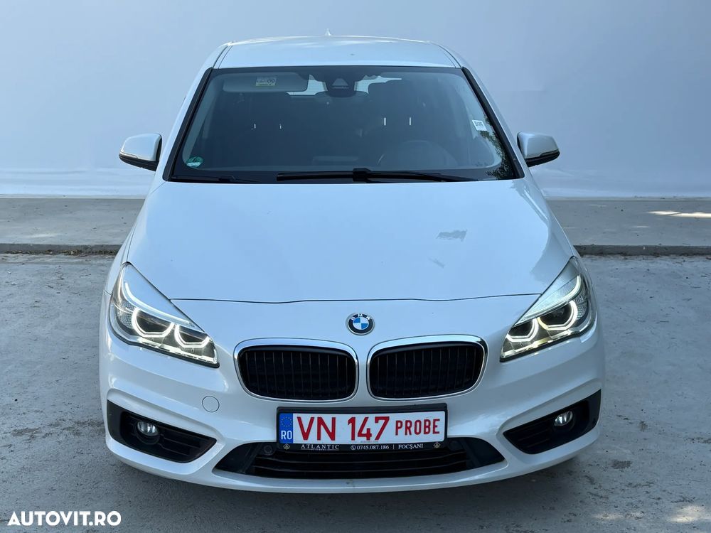 BMW Seria 2 218i Active Tourer - 1