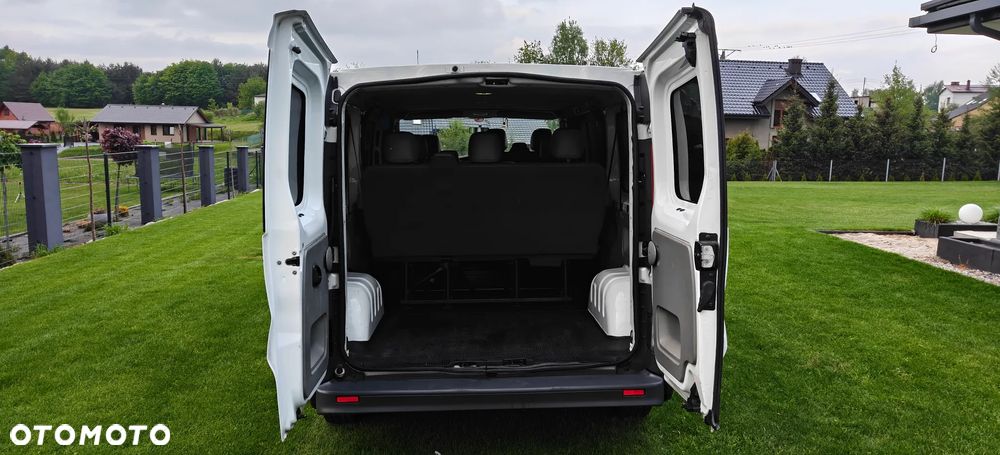 Opel Vivaro L2H1 2.9t Edition - 30