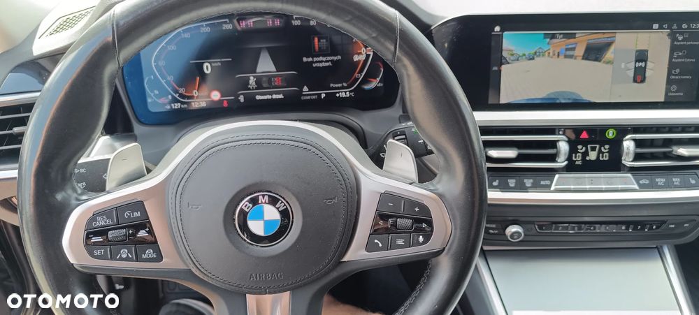 BMW Seria 3 330i - 8