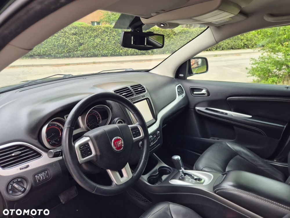 Fiat Freemont 2.0 Multijet 16V DPF Automatik Allrad Black Code - 10