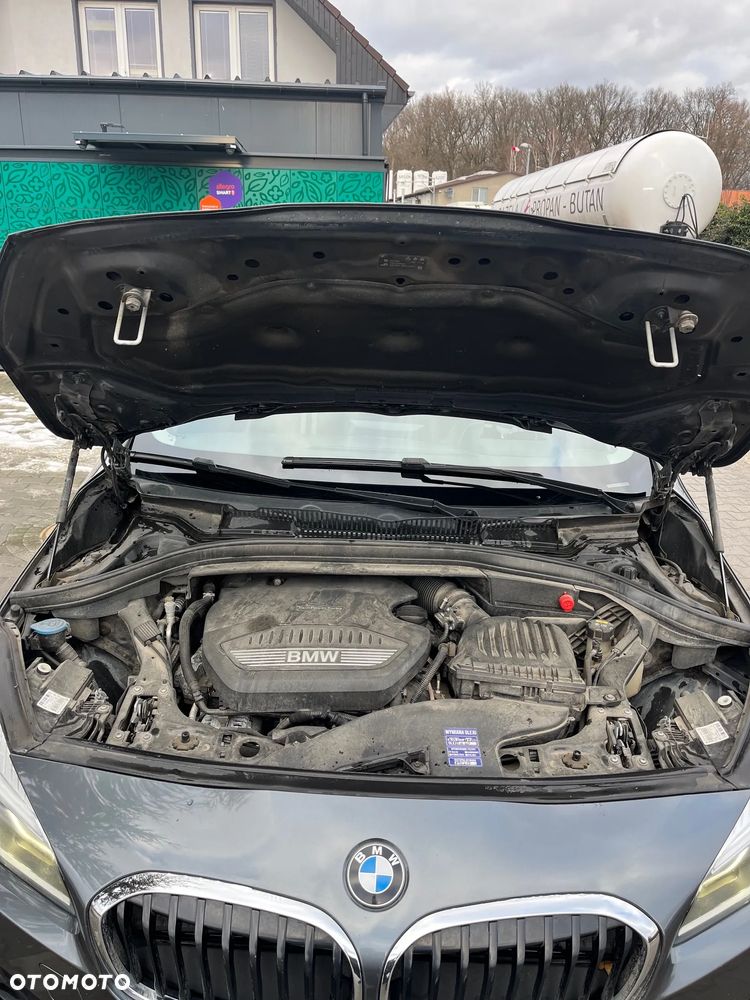 BMW Seria 2 218d xDrive Sport Line - 13