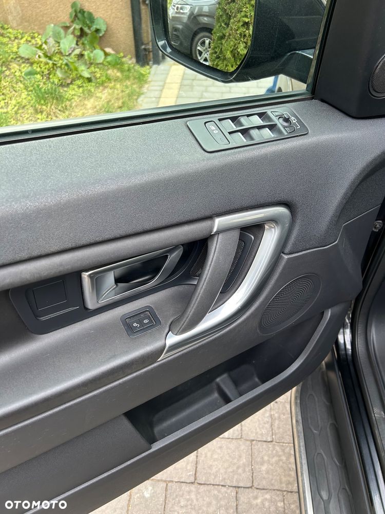 Land Rover Discovery Sport TD4 HSE - 13