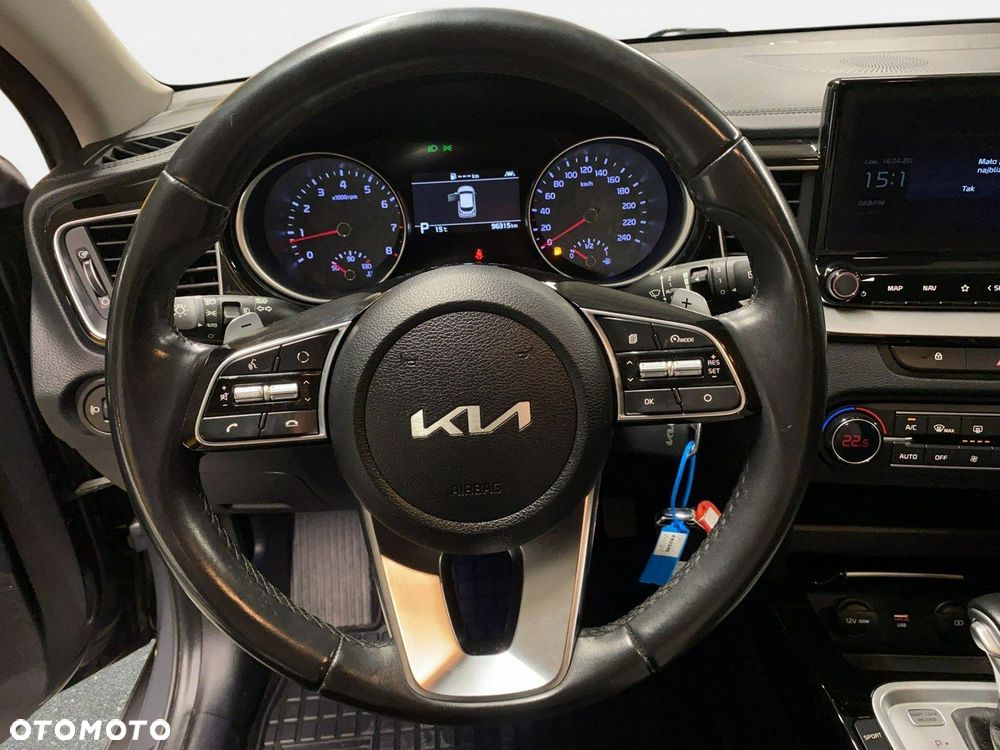Kia XCeed - 23