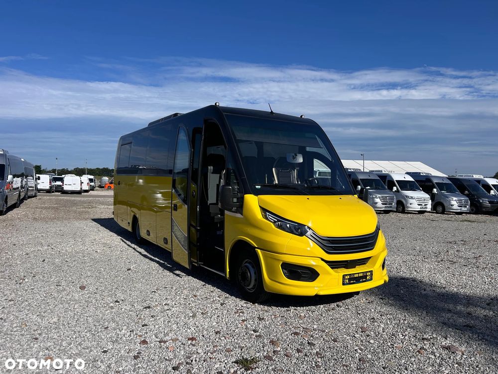 Iveco Daily - 12