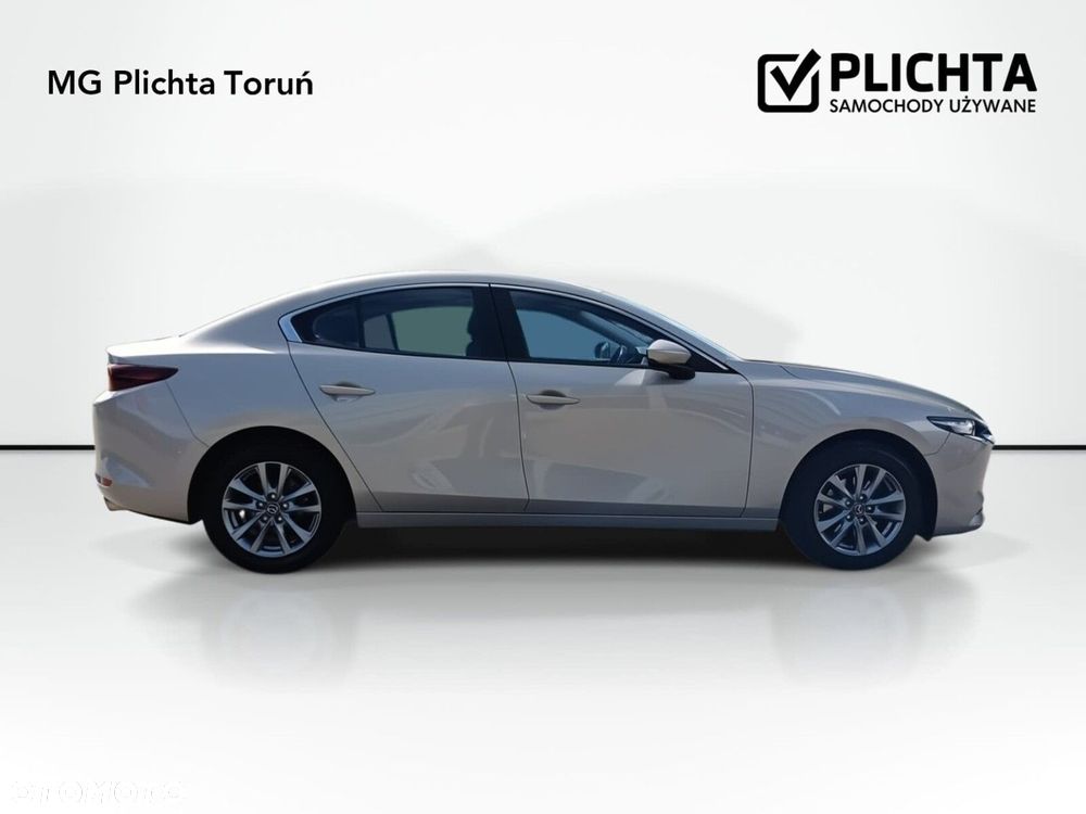 Mazda 3 - 5