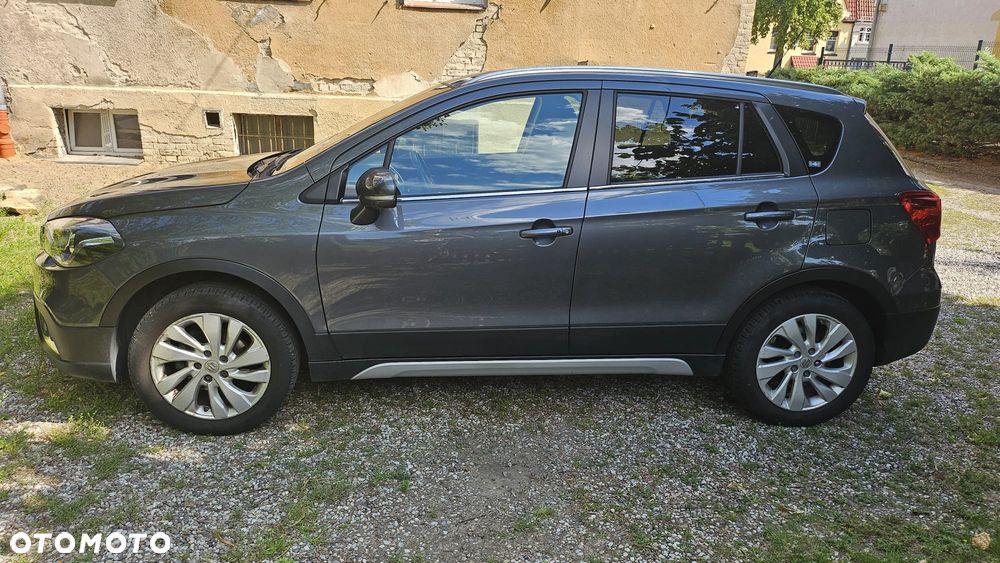Suzuki SX4 - 4